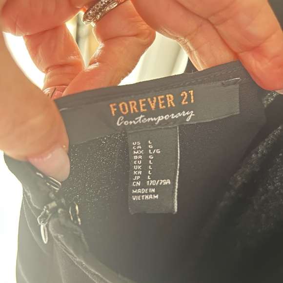 Forever 21 Black Contemporary Backless Crisscross Jumpsuit. - Picture 4 of 8